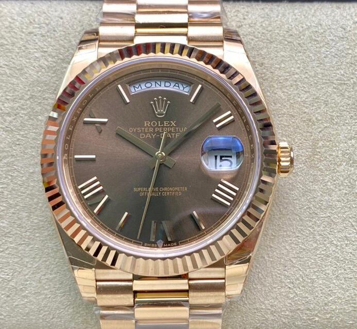 Gli Repliche Orologi Da Coppia Personalizzati Di Rolex Sono Amati Dalle Coppie