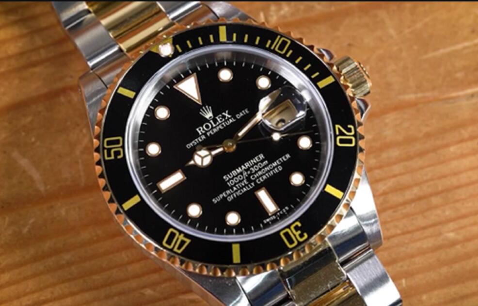 Apprezzando un moderno quadrante Falsi Rolex Black Onyx